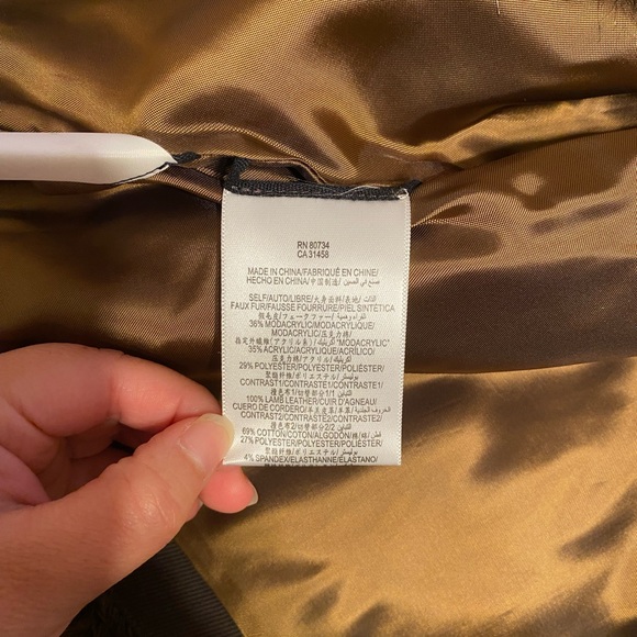 MaxAzria Skirt (NWT) - Picture 4 of 10